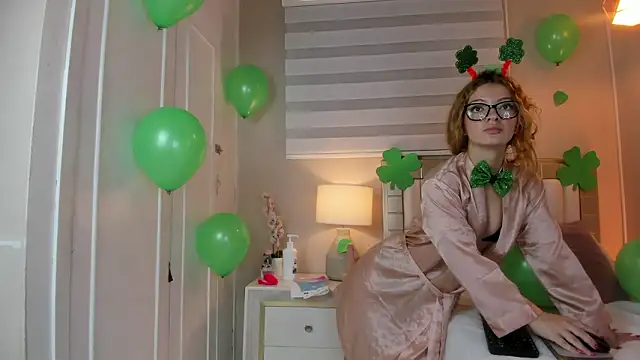 Snapshot of isabela__x chatting on 16, 3, 2026 isabela x online show from 16, 3, 2026