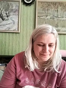 Snapshot of NyushaLollipop chatting on 4, 4, 2026 NyushaLollipop online show from 4, 4, 2026