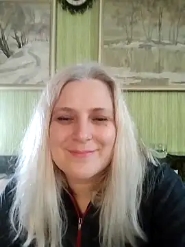 Snapshot of NyushaLollipop chatting on 19, 4, 2026 NyushaLollipop online show from 19, 4, 2026