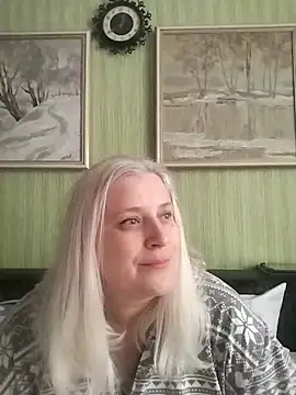 Snapshot of NyushaLollipop chatting on 28, 4, 2026 NyushaLollipop online show from 28, 4, 2026