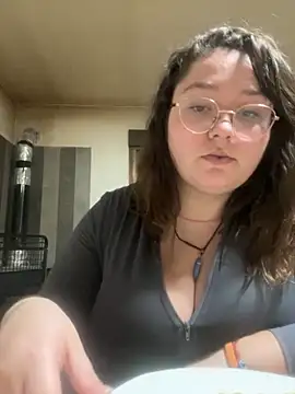 Snapshot of _maracr19_ chatting on 16, 2, 2026 maracr19 online show from 16, 2, 2026