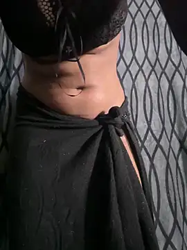 Snapshot of Sassyreyaaa chatting on 4, 4, 2026 Sassyreyaaa online show from 4, 4, 2026