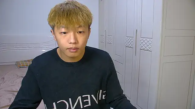 Snapshot of Chocolates-001 chatting on 7, 3, 2026 Chocolates-001 online show from 7, 3, 2026