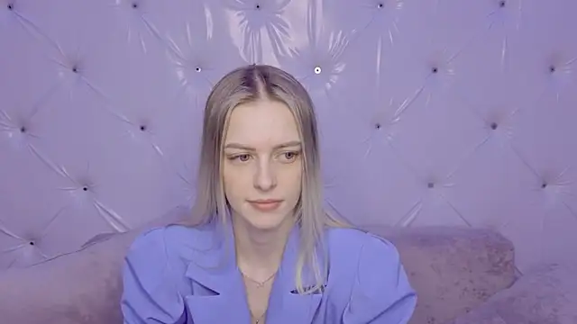 Snapshot of kittie_like18 chatting on 14, 3, 2026 kittie like18 online show from 14, 3, 2026