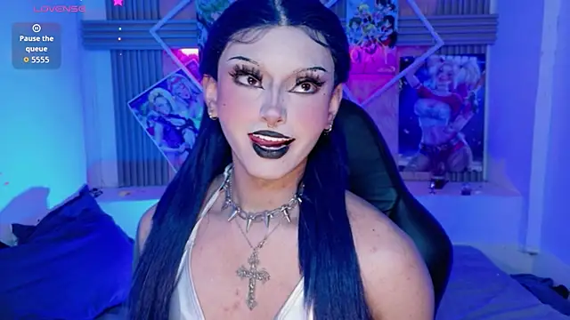 Lisa sparkleee online show from 13, 7, 2026