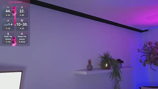 Dakota velvet  online show from 5, 2, 2026