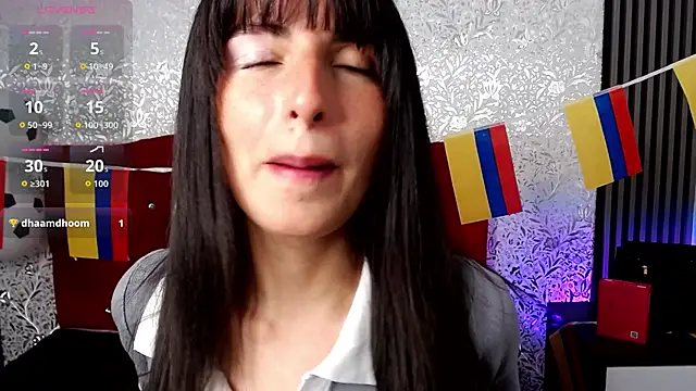 MiaVelasquez01 online show from 22, 6, 2026