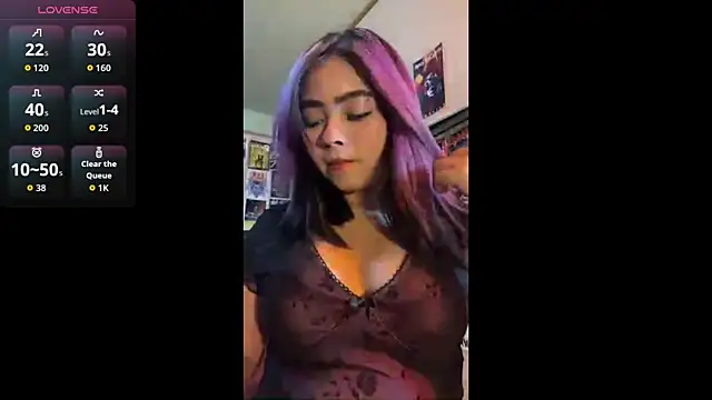 Snapshot of pinkybombon chatting on 2, 4, 2026 pinkybombon online show from 2, 4, 2026