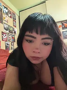 Snapshot of pinkybombon chatting on 18, 6, 2026 pinkybombon online show from 18, 6, 2026