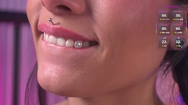 Snapshot of Molly__davis chatting on 8, 4, 2026 Molly davis online show from 8, 4, 2026