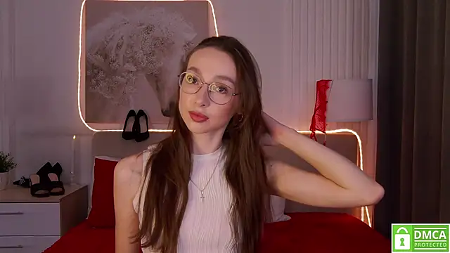 Snapshot of Emily_Simon chatting on 9, 2, 2026 Emily Simon online show from 9, 2, 2026