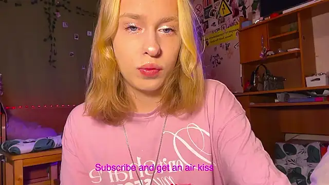 Snapshot of miss_barbie111 chatting on 3, 2, 2026 miss barbie111 online show from 3, 2, 2026