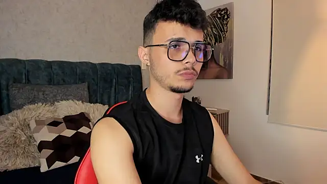 Snapshot of Alhan_Twink chatting on 7, 7, 2026 Alhan Twink online show from 7, 7, 2026
