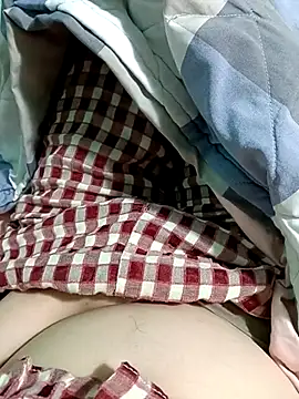 lylinhjim online show from 3, 2, 2026