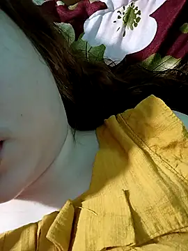 lylinhjim online show from 27, 2, 2026