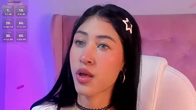 Snapshot of internett_sweetheart chatting on 5, 3, 2026 internett sweetheart online show from 5, 3, 2026