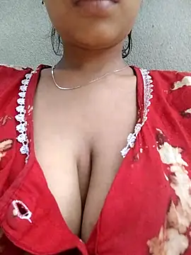 knightqueen12 online show from 3, 2, 2026