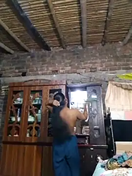 Snapshot of Hot_Sweeti chatting on 3, 8, 2026 Hot Sweeti online show from 3, 8, 2026