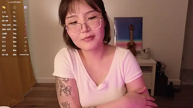 nullgirl online show from 22, 6, 2026