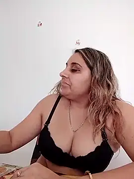 Snapshot of AntoAntonianna chatting on 8, 2, 2026 AntoAntonianna online show from 8, 2, 2026