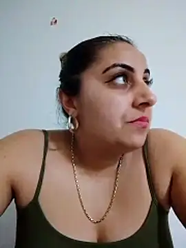 Snapshot of AntoAntonianna chatting on 10, 2, 2026 AntoAntonianna online show from 10, 2, 2026