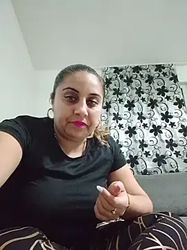 Snapshot of AntoAntonianna chatting on 21, 2, 2026 AntoAntonianna online show from 21, 2, 2026