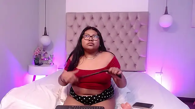 Snapshot of Kiri_Black_ chatting on 3, 2, 2026 Kiri Black online show from 3, 2, 2026