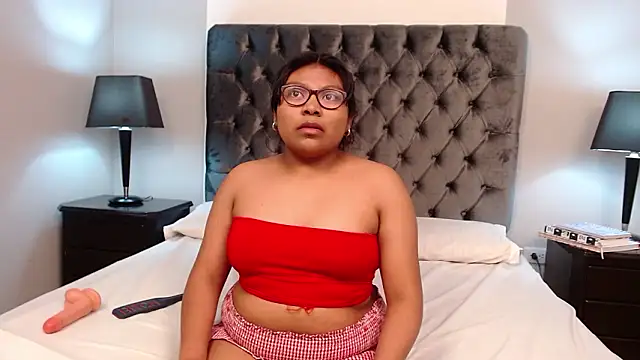 Snapshot of Kiri_Black_ chatting on 12, 2, 2026 Kiri Black online show from 12, 2, 2026