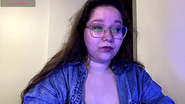 AemiliaLust online show from 17, 1, 2026