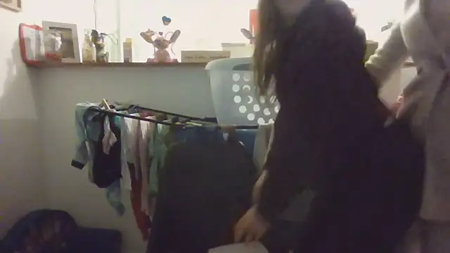 NyraLuna online show from 16, 2, 2026