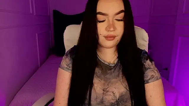 Snapshot of tinafox_ chatting on 9, 4, 2026 tinafox online show from 9, 4, 2026