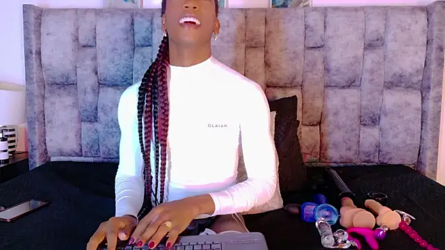 Snapshot of samirths_boy_ chatting on 26, 2, 2026 samirths boy online show from 26, 2, 2026