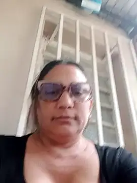 mariacarlota online show from 14, 4, 2026