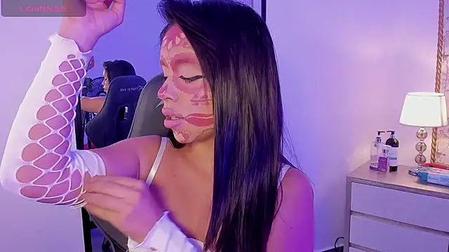 rubby grundy online show from 14, 4, 2026