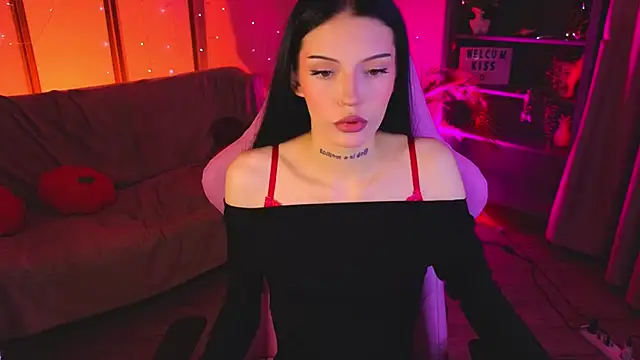 Kelly  Bunny online show from 30, 6, 2026