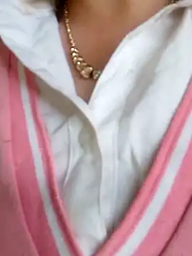 Gummiesu online show from 4, 4, 2026