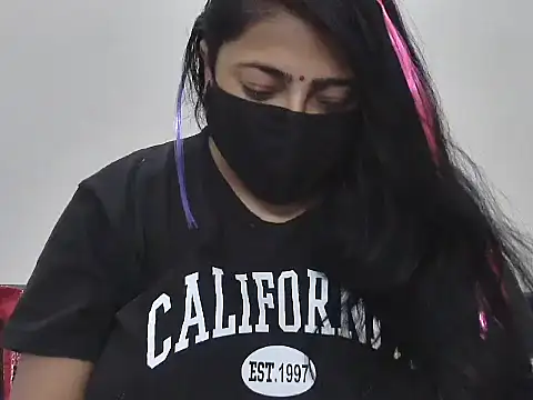 Snapshot of GaggingGirl_ chatting on 16, 3, 2026 GaggingGirl online show from 16, 3, 2026