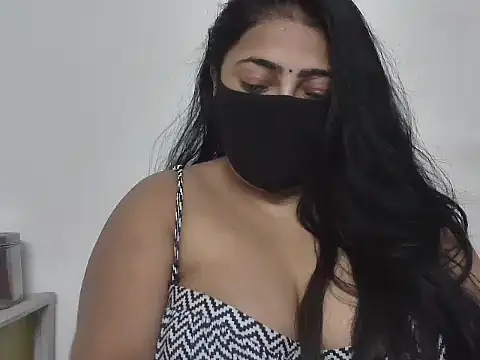 Snapshot of GaggingGirl_ chatting on 23, 3, 2026 GaggingGirl online show from 23, 3, 2026