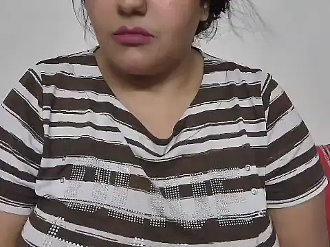 Snapshot of GaggingGirl_ chatting on 25, 3, 2026 GaggingGirl online show from 25, 3, 2026