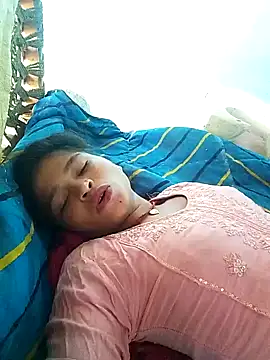 Snapshot of Jyoti_rathor chatting on 15, 3, 2026 Jyoti rathor online show from 15, 3, 2026