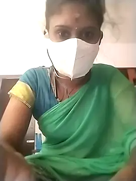 Snapshot of Tamil_Nathiya1 chatting on 11, 4, 2026 Tamil Nathiya1 online show from 11, 4, 2026