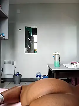 Cryberry20 online show from 12, 3, 2026