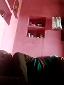 Snapshot of Juli_rathore chatting on 3, 4, 2026 Juli rathore online show from 3, 4, 2026