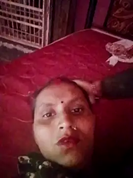 Snapshot of Juli_rathore chatting on 23, 4, 2026 Juli rathore online show from 23, 4, 2026