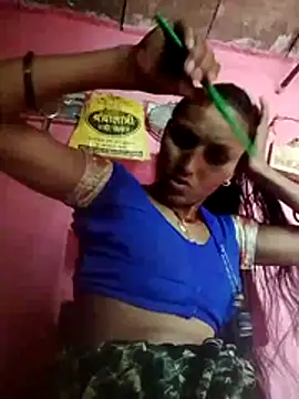 Snapshot of Juli_rathore chatting on 15, 7, 2026 Juli rathore online show from 15, 7, 2026
