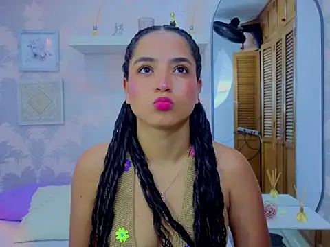 Emma Thompssonn online show from 13, 3, 2026