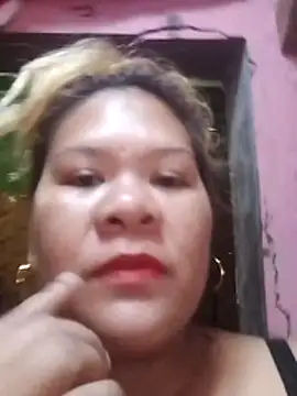 Snapshot of queen_lovely69 chatting on 11, 2, 2026 queen lovely69 online show from 11, 2, 2026