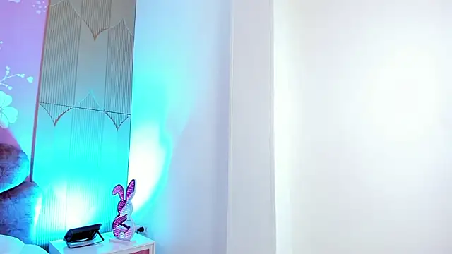 MadisonFox1 online show from 8, 3, 2026