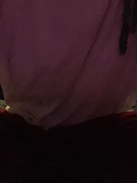 Snapshot of givemeabreak34 chatting on 3, 3, 2026 givemeabreak34 online show from 3, 3, 2026