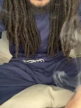 Snapshot of givemeabreak34 chatting on 30, 3, 2026 givemeabreak34 online show from 30, 3, 2026